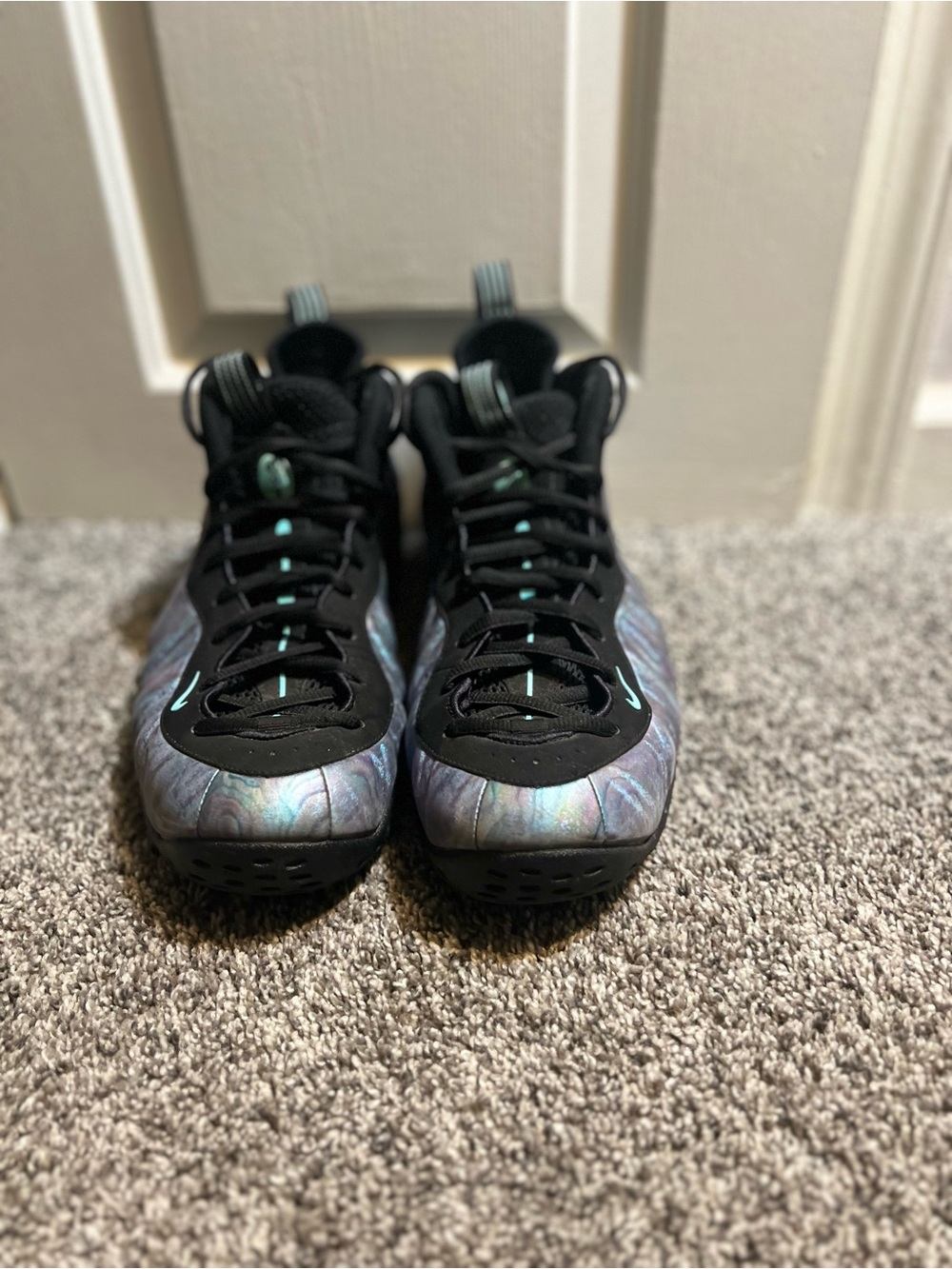 Nike Foamposite One Iridescent Teal - Picture 4 of 5